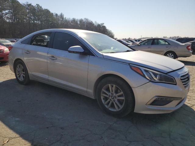 5NPE24AFXFH165561 - 2015 HYUNDAI SONATA SE SILVER photo 4