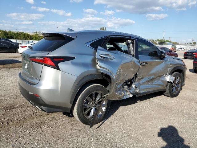 JTJSARBZ4M2180743 - 2021 LEXUS NX 300 BASE 银色 照片 3