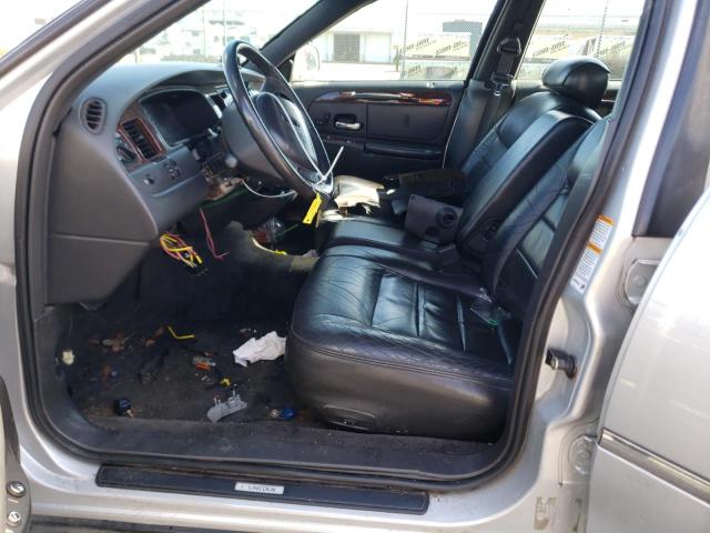 1LNHM81W61Y673074 - 2001 LINCOLN TOWN CAR EXECUTIVE SILVER photo 7