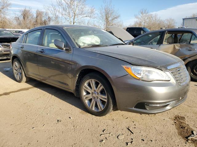 1C3CCBBB4DN654592 - 2013 CHRYSLER 200 TOURING GRAY photo 4