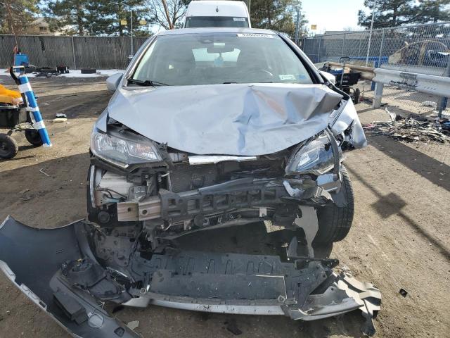 3HGGK5H06JM703144 - 2018 HONDA FIT EX SILVER photo 5