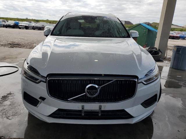 LYV102RK6JB114061 - 2018 VOLVO XC60 T5 WHITE photo 5