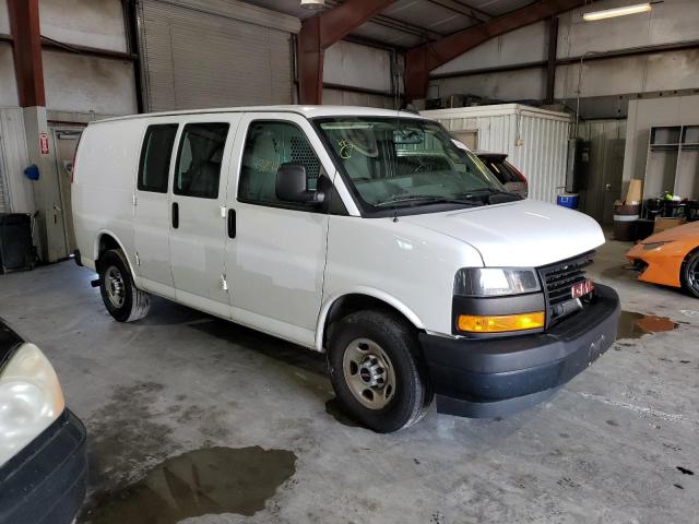 1GTW7AFG7J1188267 - 2018 GMC SAVANA G2500 WHITE photo 4