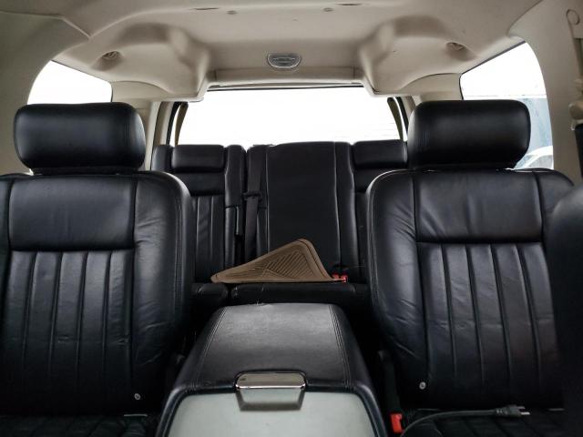 5LMFU28RX3LJ17772 - 2003 LINCOLN NAVIGATOR შავი ფოტო 10