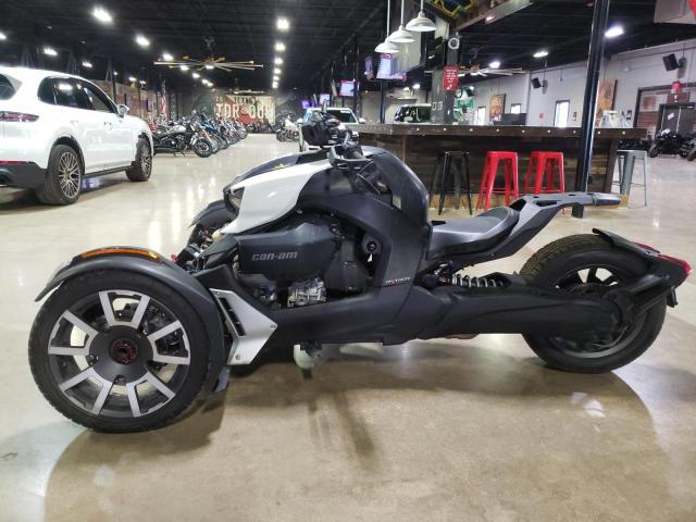 3JB2GEG41KJ003973 - 2019 CAN-AM RYKER RALLY EDITION TWO TONE photo 3