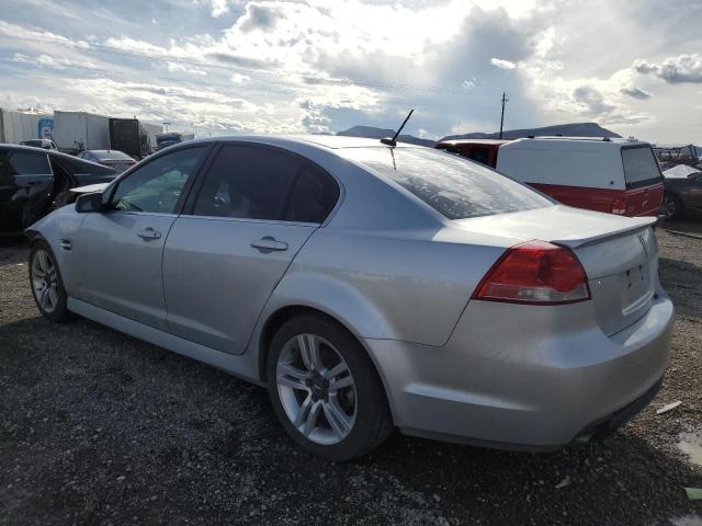 6G2ER57729L190933 - 2009 PONTIAC G8 SILVER photo 2