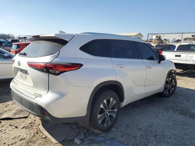 5TDGZRBH4LS002119 - 2020 TOYOTA HIGHLANDER XLE WHITE photo 3