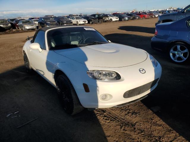 JM1NC25F770130969 - 2007 MAZDA MX-5 MIATA WHITE photo 4