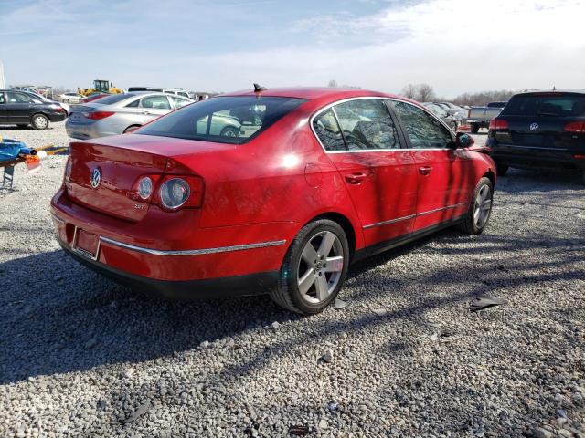 WVWAK73C38E128857 - 2008 VOLKSWAGEN PASSAT KOMFORT RED photo 3