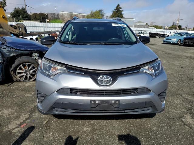 2T3ZFREVXGW309480 - 2016 TOYOTA RAV4 LE SILVER photo 5