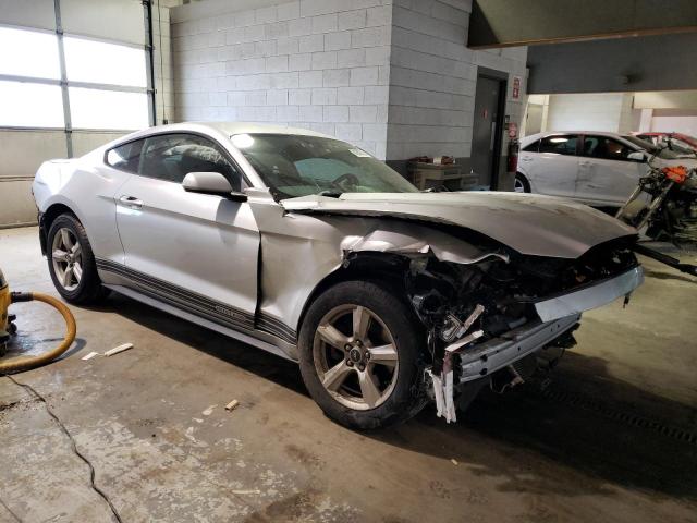 1FA6P8AMXF5399359 - 2015 FORD MUSTANG SILVER photo 4