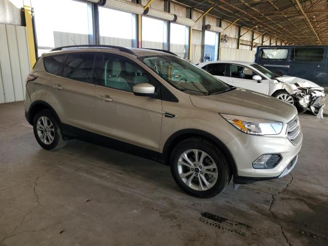 1FMCU0GD0JUB48116 - 2018 FORD ESCAPE SE TAN photo 4