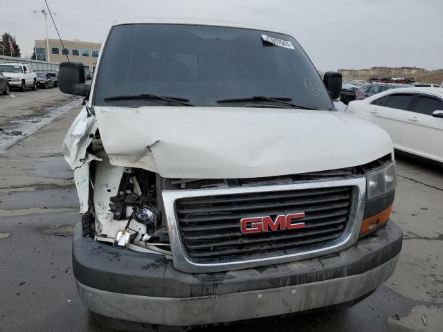 1GTW7AFG1J1903172 - 2018 GMC SAVANA G2500 WHITE photo 5