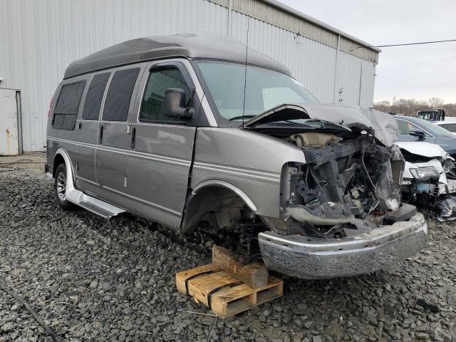 1GBFG15T761104779 - 2006 CHEVROLET EXPRESS G1 SILVER photo 4