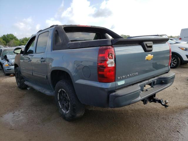 3GNMCEE07CG101008 - 2012 CHEVROLET AVALANCHE LS GRAY photo 2