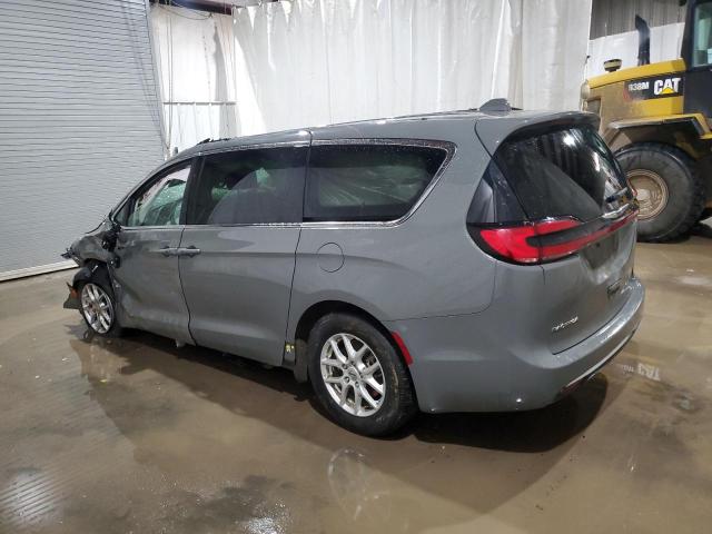 2C4RC1BGXNR186108 - 2022 CHRYSLER PACIFICA TOURING L GRAY photo 2