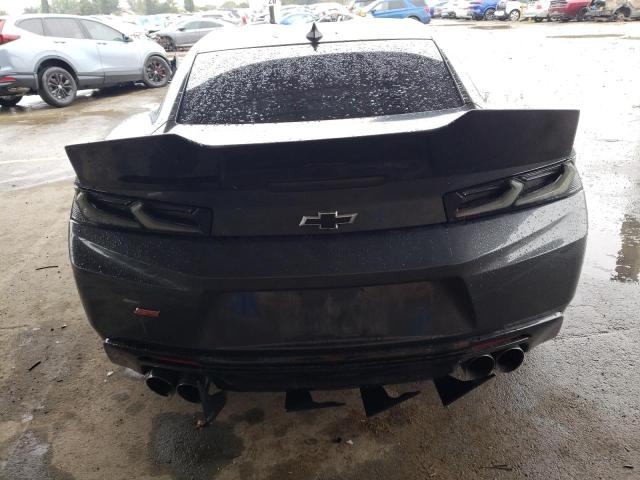 1G1FE1R79J0129463 - 2018 CHEVROLET CAMARO SS GRAY photo 6