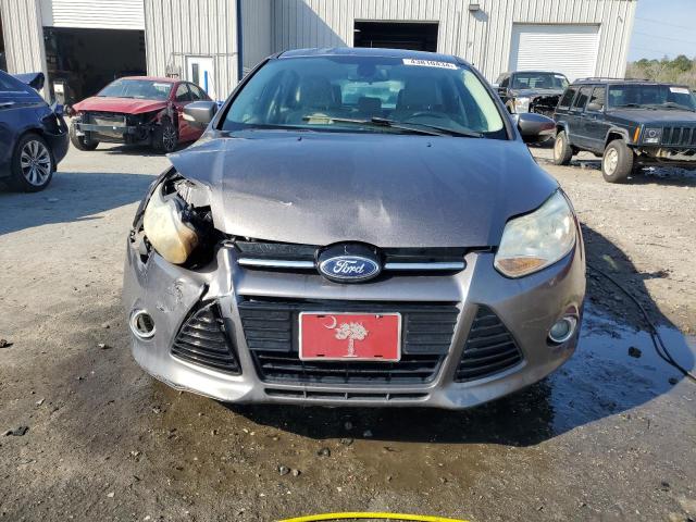 1FAHP3M21CL416420 - 2012 FORD FOCUS SEL GRAY photo 5