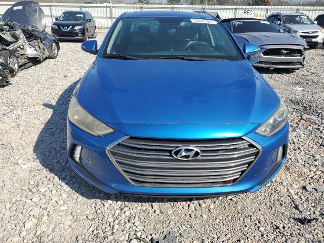 KMHD84LF2HU283289 - 2017 HYUNDAI ELANTRA SE BLUE photo 5