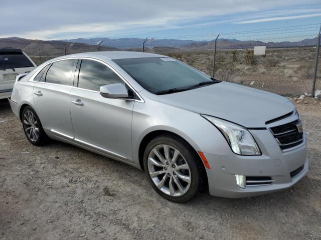 2G61M5S32H9154923 - 2017 CADILLAC XTS LUXURY SILVER photo 4