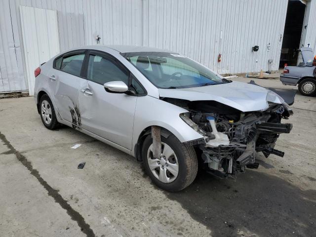 KNAFK4A6XF5338979 - 2015 KIA FORTE LX SILVER photo 4