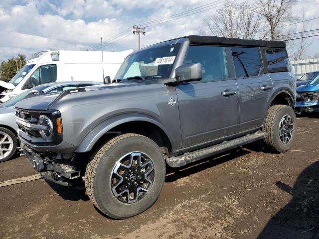 1FMDE5BH5MLA93911 - 2021 FORD BRONCO BASE GRAY photo 1