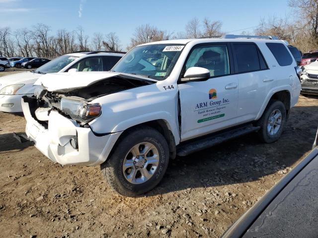 2014 TOYOTA 4RUNNER SR5, 