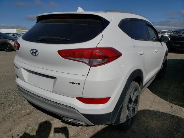 KM8J33AL7JU763192 - 2018 HYUNDAI TUCSON SPORT WHITE photo 3