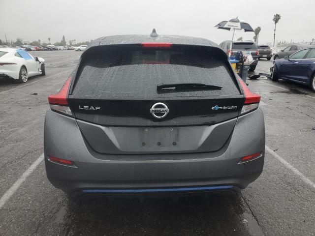 1N4AZ1BV6NC555734 - 2022 NISSAN LEAF S GRAY photo 6