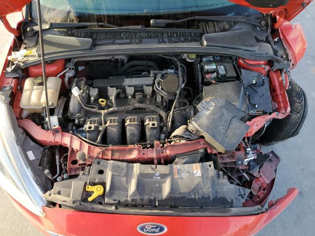 1FADP3F2XGL309951 - 2016 FORD FOCUS SE RED photo 11