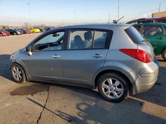 3N1BC13E97L392943 - 2007 NISSAN VERSA S SILVER photo 2