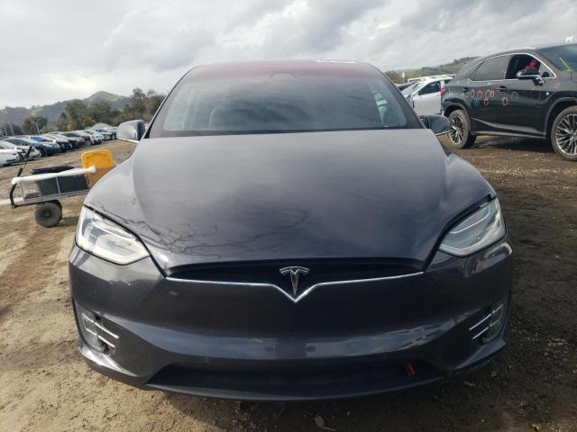 5YJXCDE22JF100188 - 2018 TESLA MODEL X GRAY photo 5