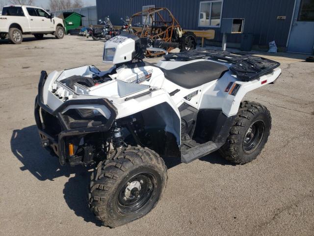 4XASEK574NA147927 - 2022 POLA SPORTSMAN 570 UTILITY HD LE WHITE photo 2