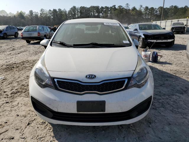 KNADN4A3XC6055928 - 2012 KIA RIO EX WHITE photo 5