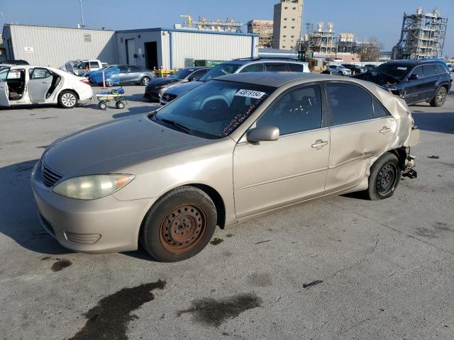 4T1BE32K86U132351 - 2006 TOYOTA CAMRY LE GOLD photo 1