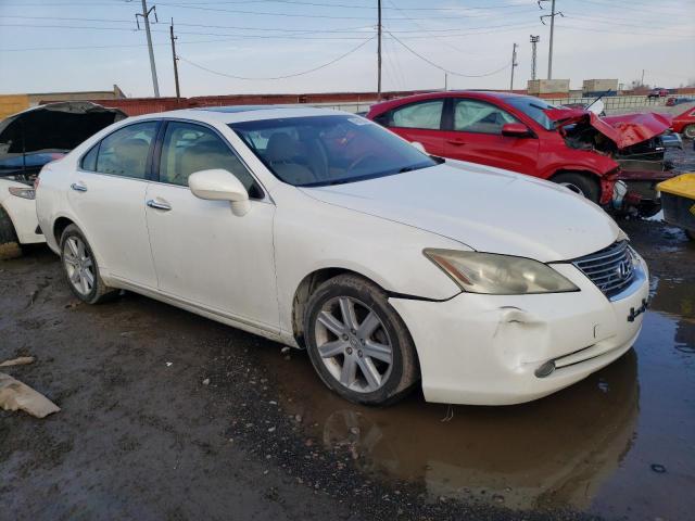 JTHBJ46G672027136 - 2007 LEXUS ES 350 WHITE photo 4