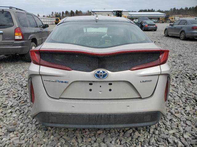 JTDKARFP2L3142481 - 2020 TOYOTA PRIUS PRIM LE SILVER photo 6