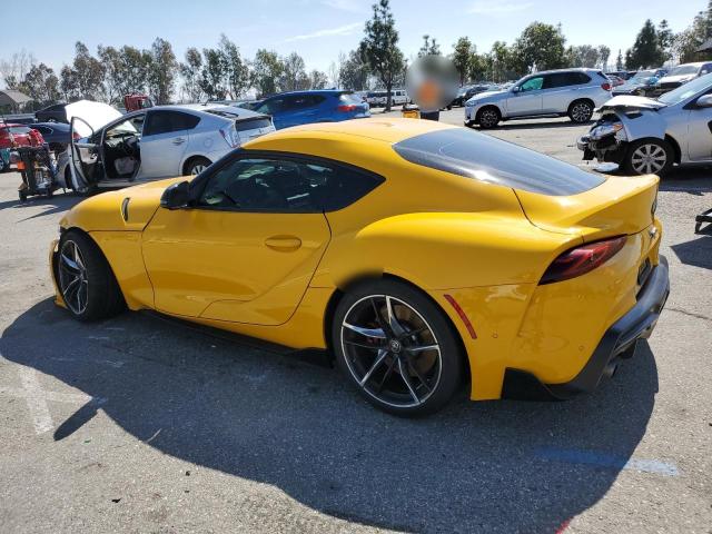 WZ1DB4C06LW032291 - 2020 TOYOTA SUPRA BASE YELLOW photo 2