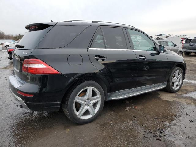 4JGDA5HB8FA552698 - 2015 MERCEDES-BENZ ML 350 4MATIC BLACK photo 3