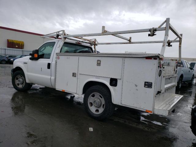 1FDSF34565EA15607 - 2005 FORD F350 SRW SUPER DUTY WHITE photo 2