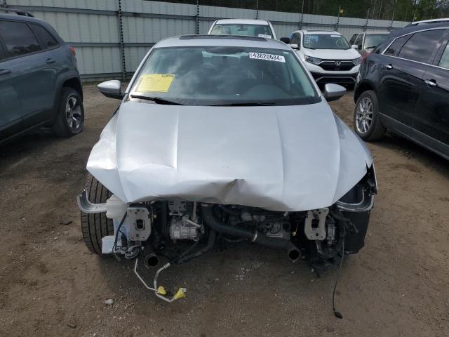 1VWLA7A30KC012837 - 2019 VOLKSWAGEN PASSAT WOLFSBURG SILVER photo 5