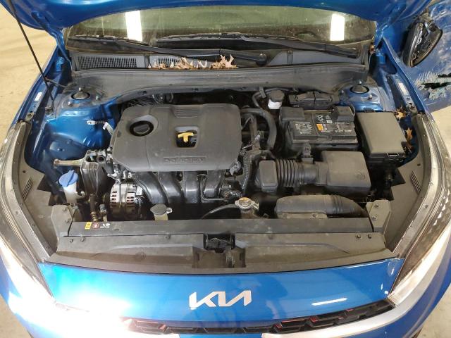 3KPF54AD0PE539210 - 2023 KIA FORTE GT LINE BLUE photo 11