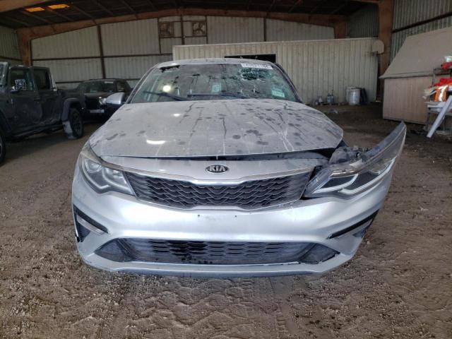 5XXGT4L32KG284199 - 2019 KIA OPTIMA LX SILVER photo 5