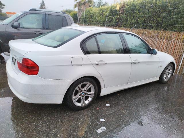 WBAVC53518FZ84511 - 2008 BMW 328 I SULEV WHITE photo 3