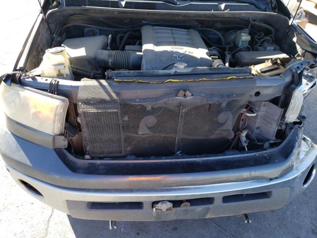 5TFDV54138X046833 - 2008 TOYOTA TUNDRA CREWMAX GRAY photo 11