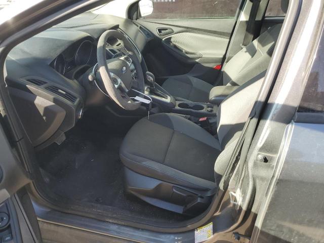 1FAHP3F25CL112245 - 2012 FORD FOCUS SE GRAY photo 7