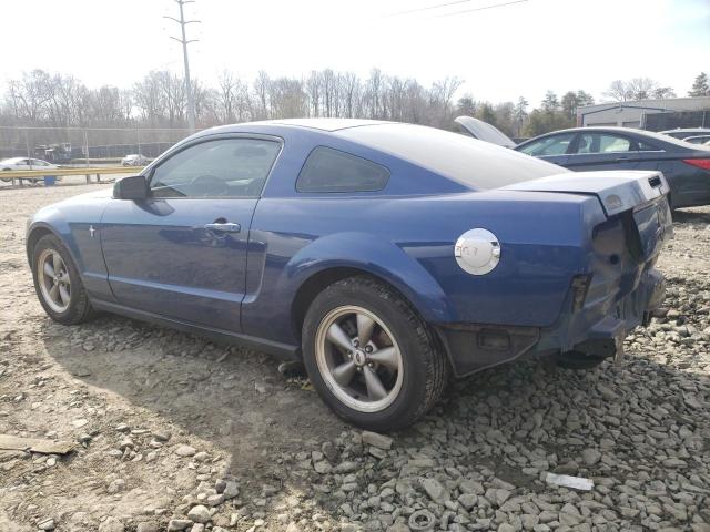 1ZVFT80N275219712 - 2007 FORD MUSTANG BLUE photo 2
