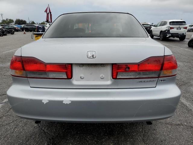 1HGCG16481A021782 - 2001 HONDA ACCORD LX SILVER photo 6