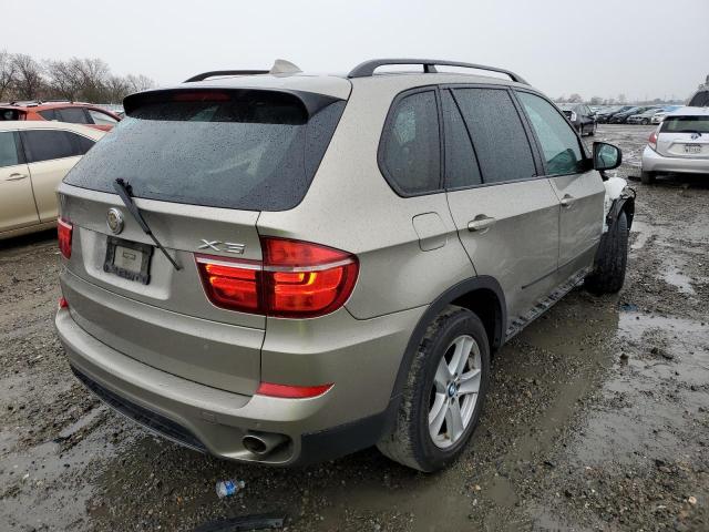 5UXZW0C59CL664022 - 2012 BMW X5 XDRIVE35D BROWN photo 3