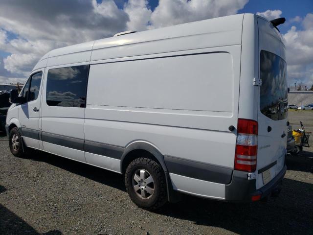 8BTPE8CD7GE121711 - 2016 MERCEDES-BENZ SPRINTER 2500 WHITE photo 2